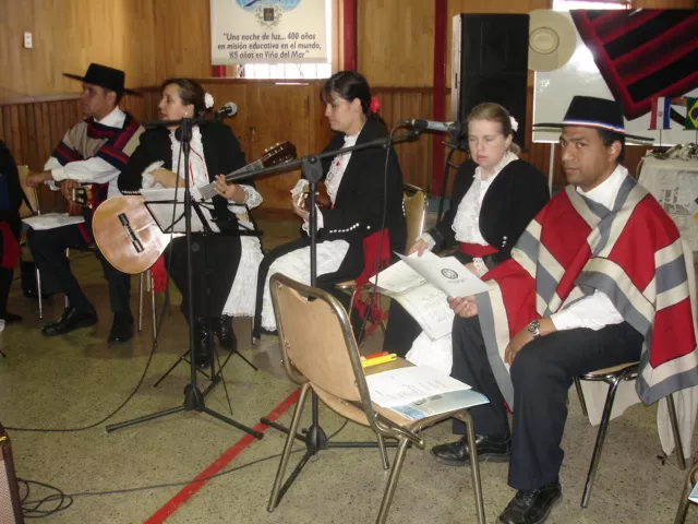 bcf19d_a8334073bf9b95c096de9bd28ab5594b