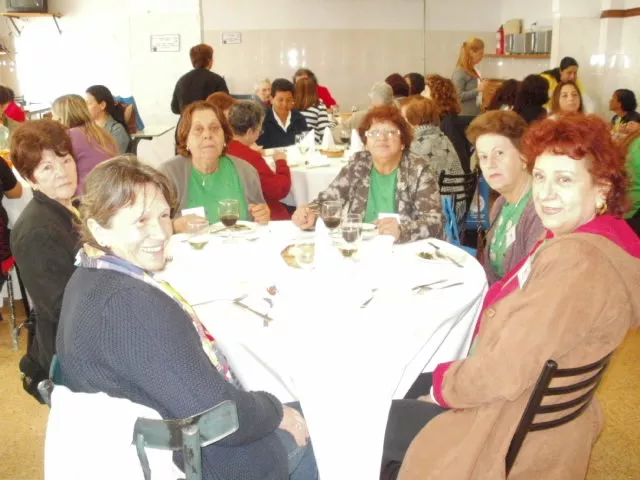 bcf19d_c23fc69ef0f844c78dcadad4e41b42ff